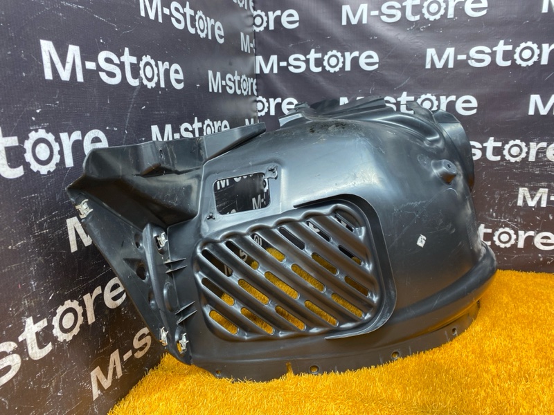 подкрылок, 5000 рублей, Красноярск