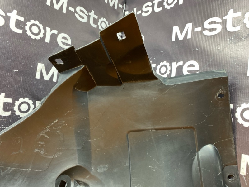 подкрылок, 700 рублей, Красноярск