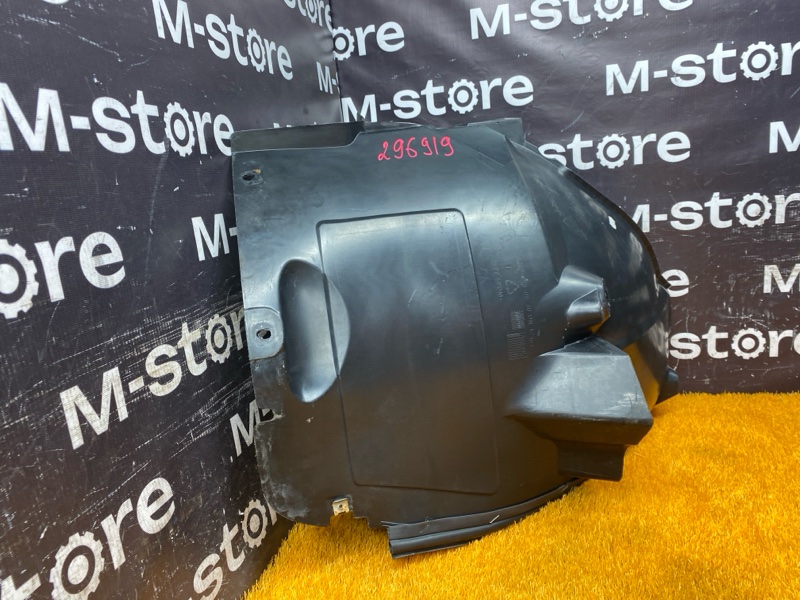 подкрылок, 700 рублей, Красноярск