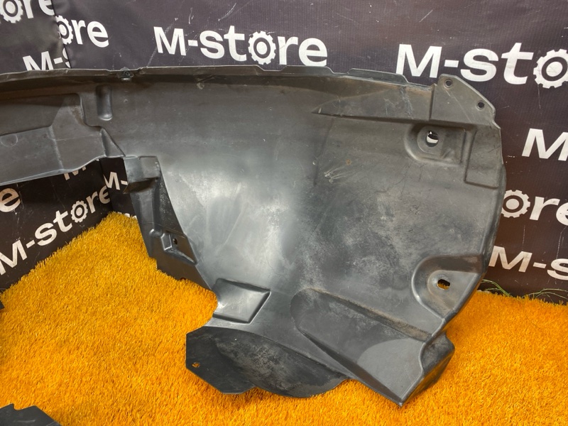 подкрылок, 6500 рублей, Красноярск