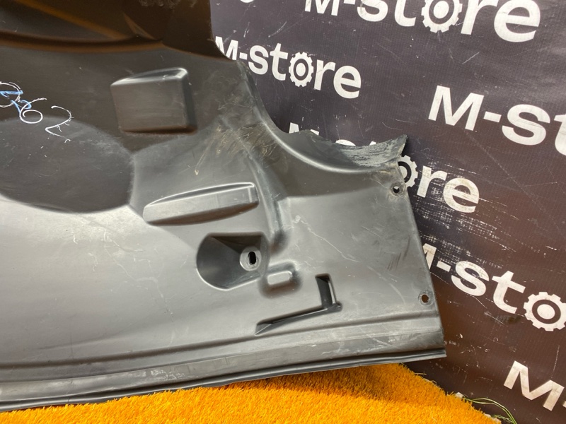 подкрылок, 1200 рублей, Красноярск