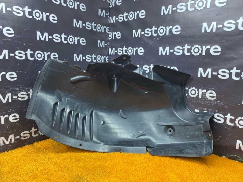 подкрылок, 4000 рублей, Красноярск