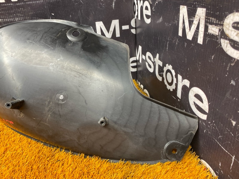 подкрылок, 1200 рублей, Красноярск