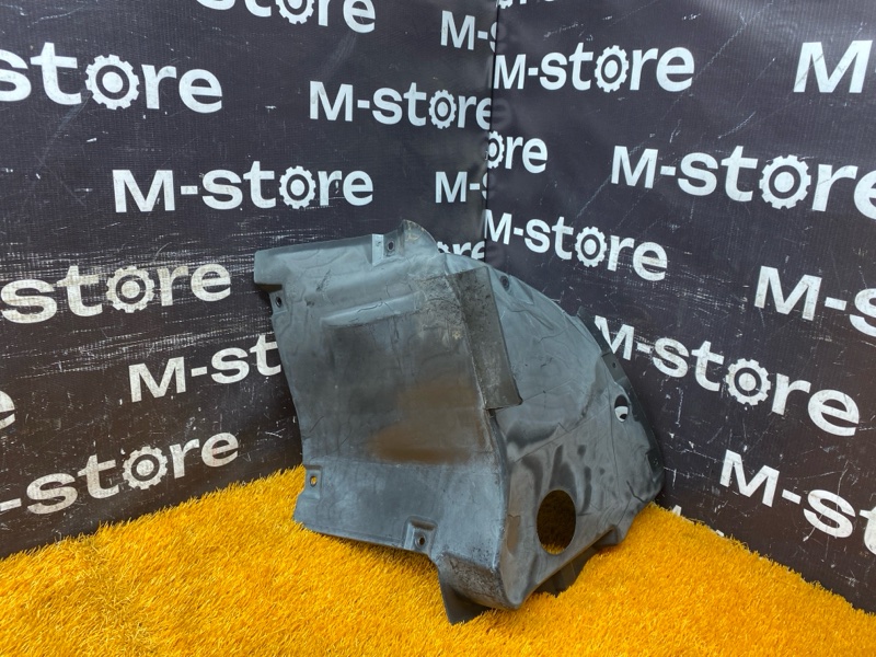 подкрылок, 3000 рублей, Красноярск