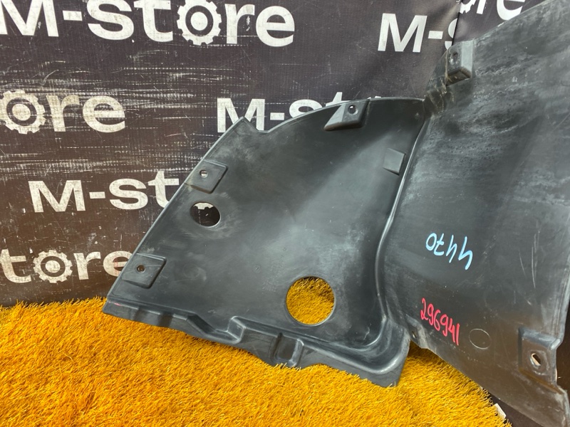 подкрылок, 3000 рублей, Красноярск