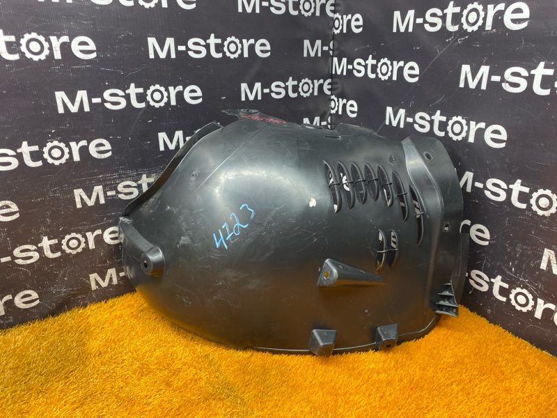 подкрылок, 4000 рублей, Красноярск