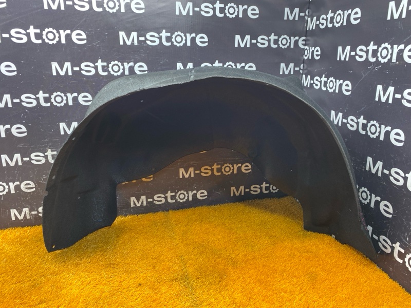 подкрылок, 1500 рублей, Красноярск