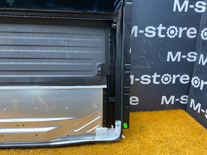 люк, 2000 рублей, Красноярск