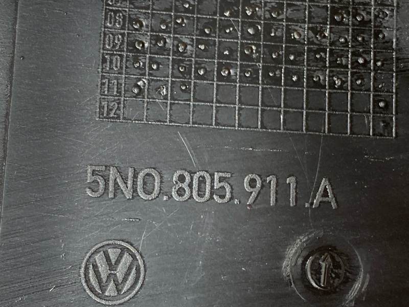 подкрылок, 8500 рублей, Красноярск