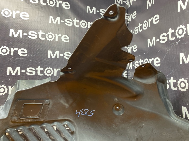 подкрылок, 5000 рублей, Красноярск