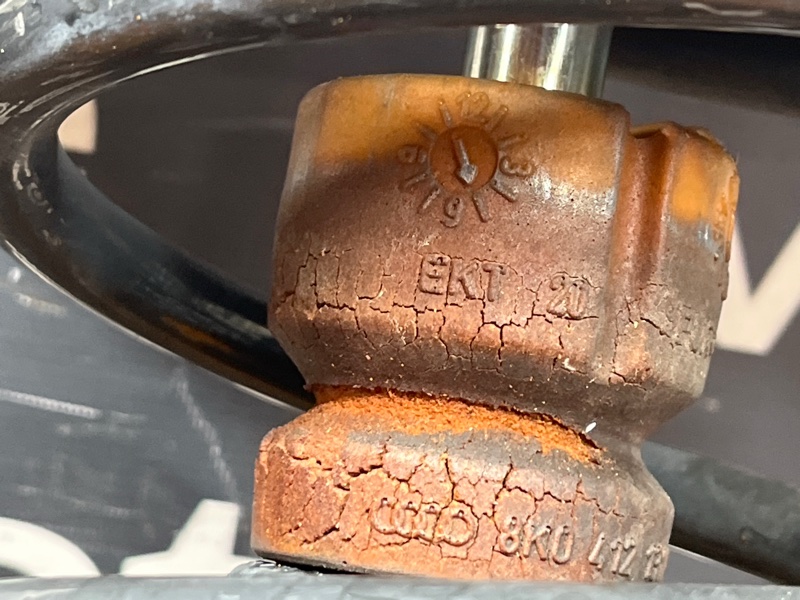 стойка подвески, 11000 рублей, Красноярск