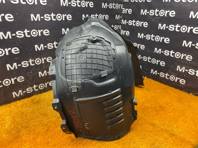 подкрылок, 8000 рублей, Красноярск