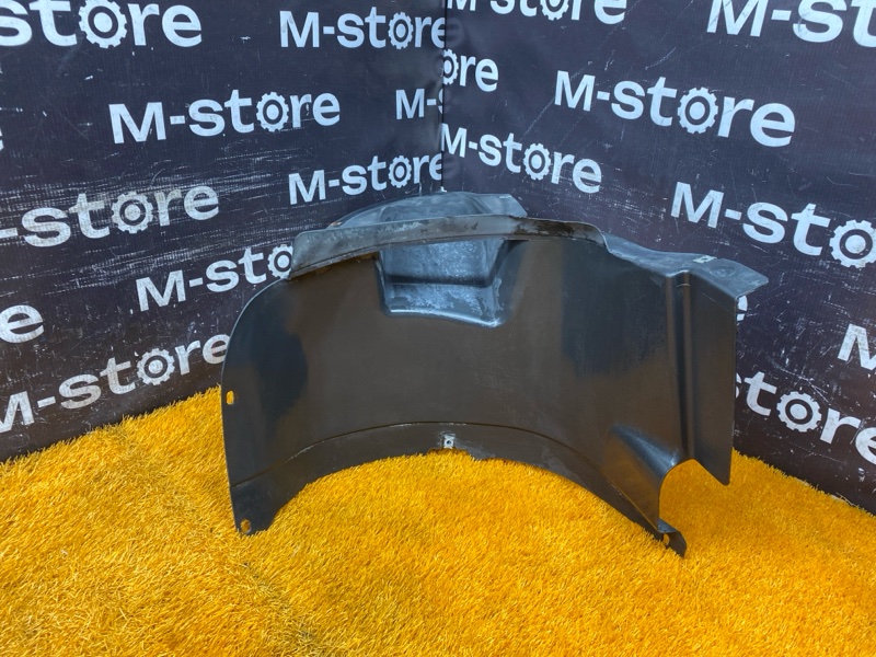 подкрылок, 4000 рублей, Красноярск