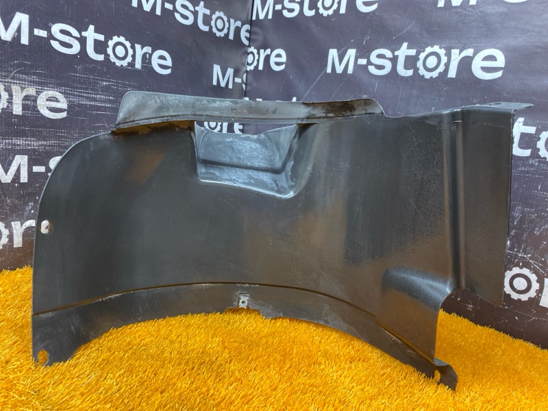 подкрылок, 4000 рублей, Красноярск