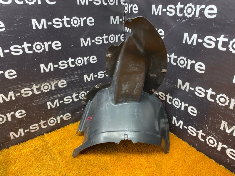 подкрылок, 4000 рублей, Красноярск