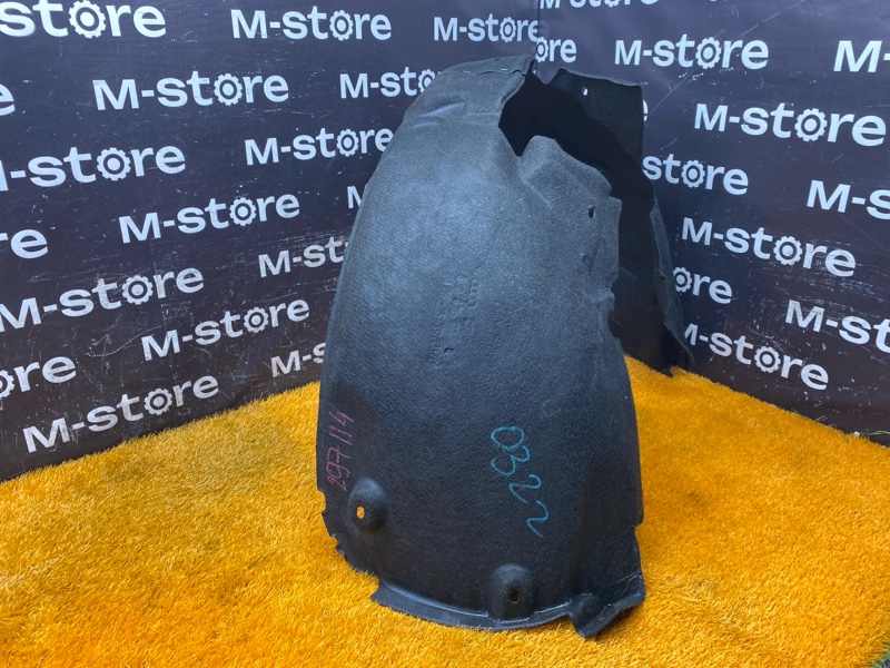 подкрылок, 6000 рублей, Красноярск