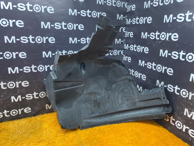 подкрылок, 900 рублей, Красноярск