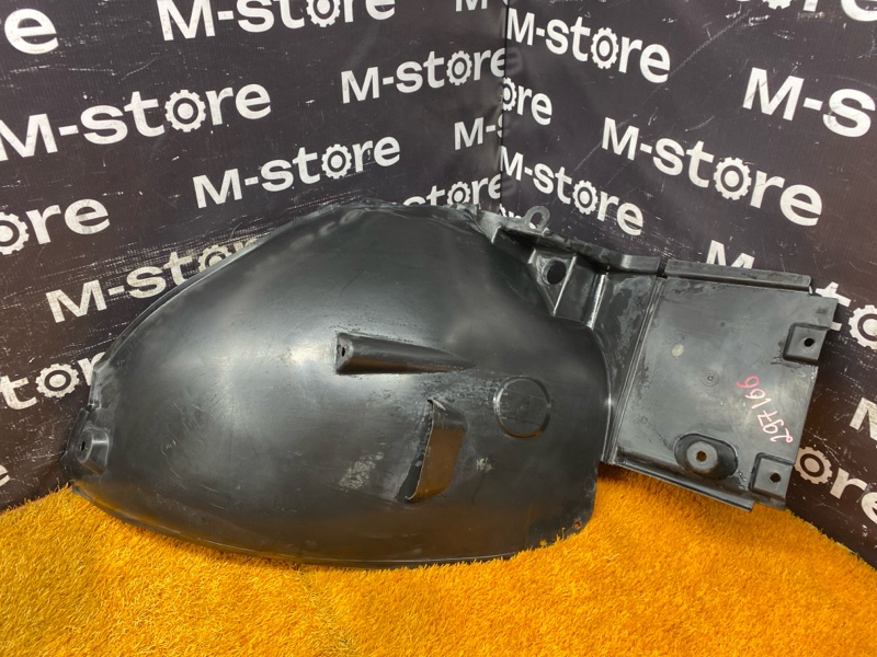 подкрылок, 1200 рублей, Красноярск