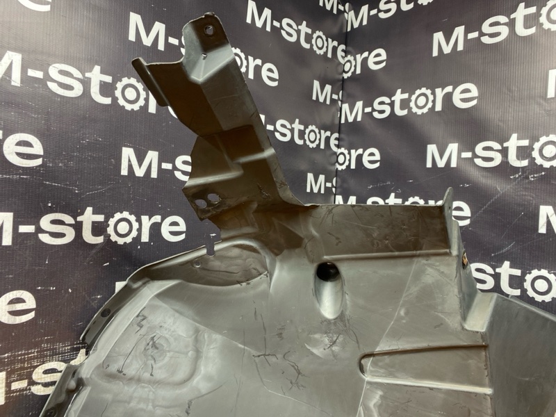 подкрылок, 1000 рублей, Красноярск