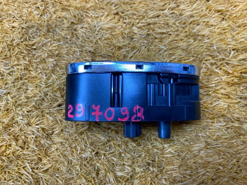 кнопка стеклоподъемника, 300 рублей, Красноярск