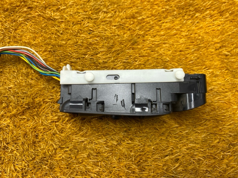 Блок управления стеклоподъемниками, 3500 рублей, Красноярск