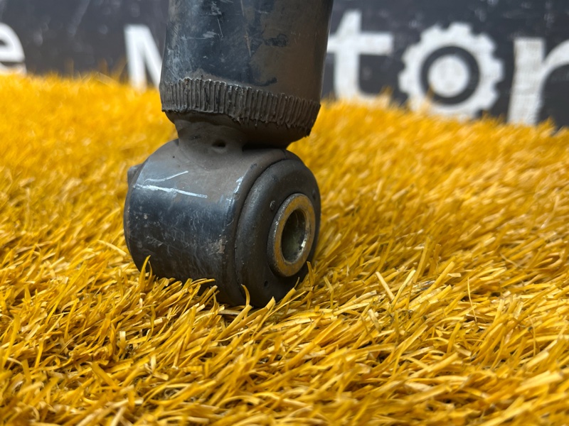 Амортизатор, 2000 рублей, Красноярск