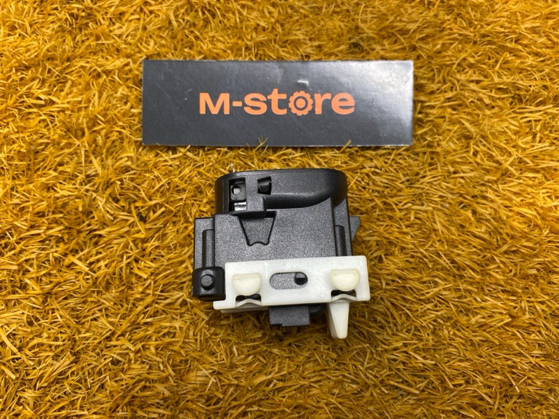 кнопка стеклоподъемника, 300 рублей, Красноярск