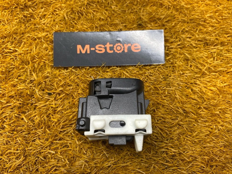 кнопка стеклоподъемника, 200 рублей, Красноярск