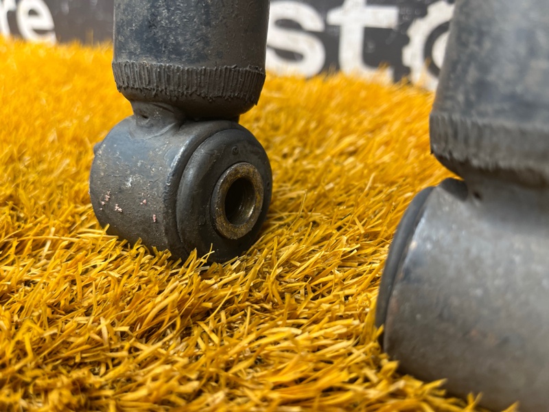 Амортизатор, 2000 рублей, Красноярск