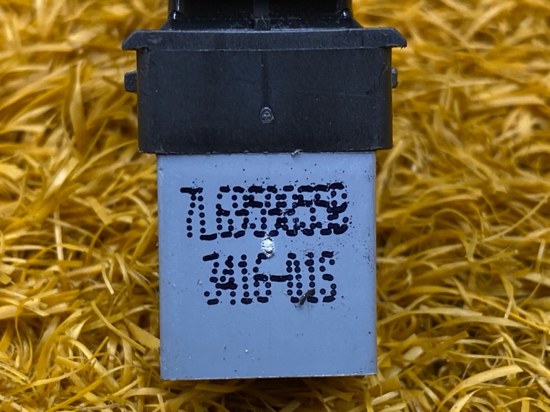 кнопка стеклоподъемника, 400 рублей, Красноярск