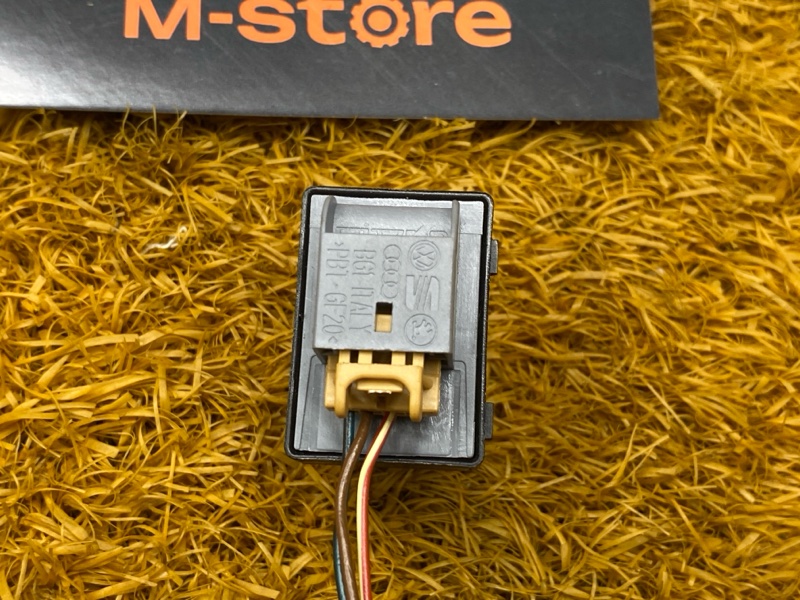 кнопка стеклоподъемника, 550 рублей, Красноярск