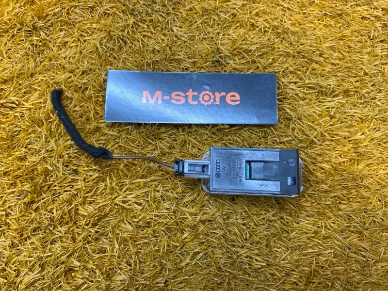 плафон освещения, 600 рублей, Красноярск