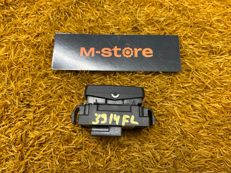 кнопка стеклоподъемника, 300 рублей, Красноярск