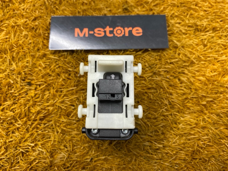 кнопка стеклоподъемника, 300 рублей, Красноярск