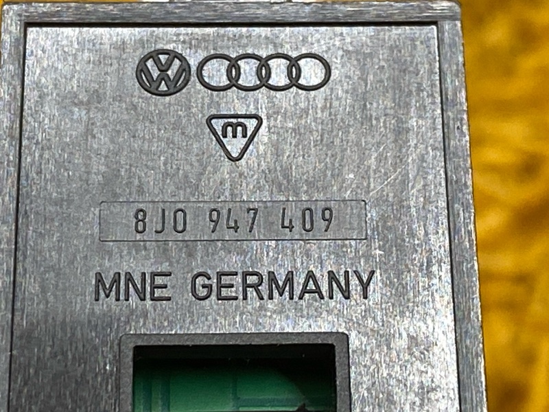 плафон освещения, 600 рублей, Красноярск