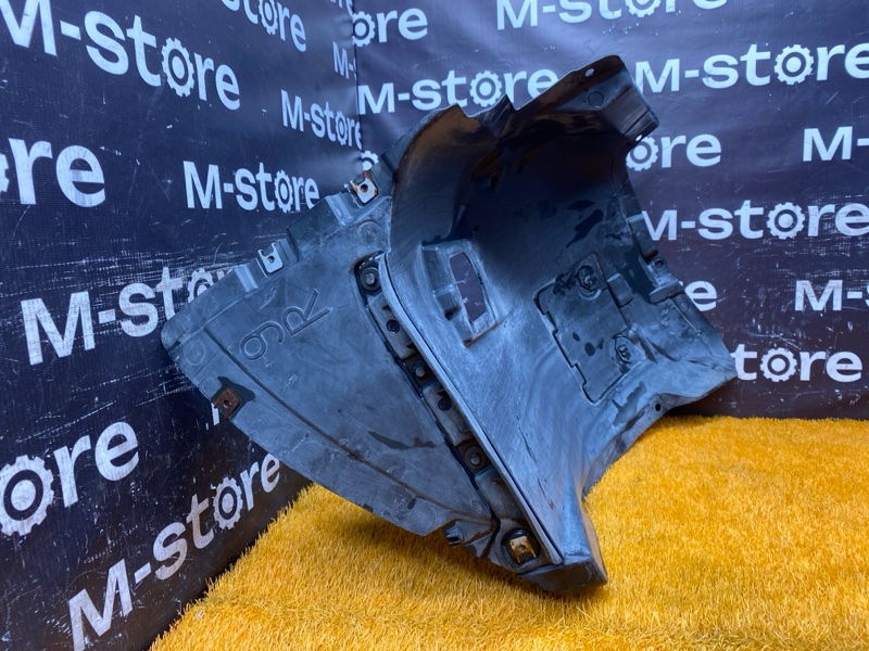 подкрылок, 4000 рублей, Красноярск