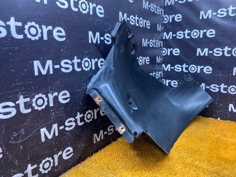 подкрылок, 300 рублей, Красноярск