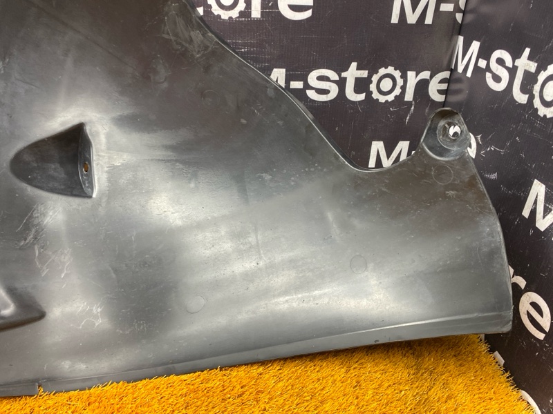 подкрылок, 300 рублей, Красноярск