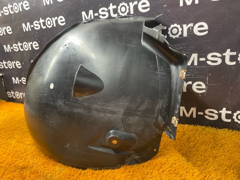 подкрылок, 300 рублей, Красноярск