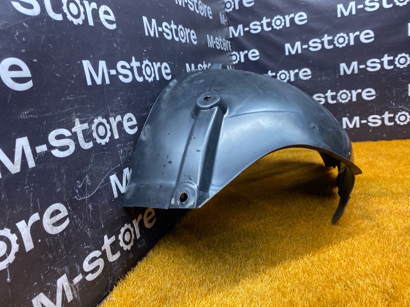 подкрылок, 3000 рублей, Красноярск