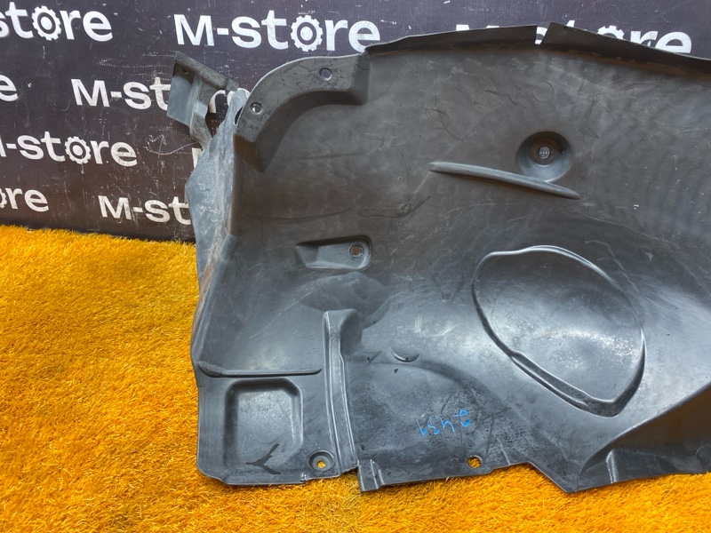 подкрылок, 2000 рублей, Красноярск