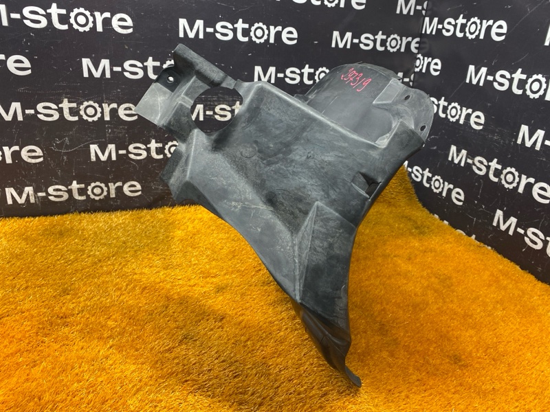 подкрылок, 2000 рублей, Красноярск