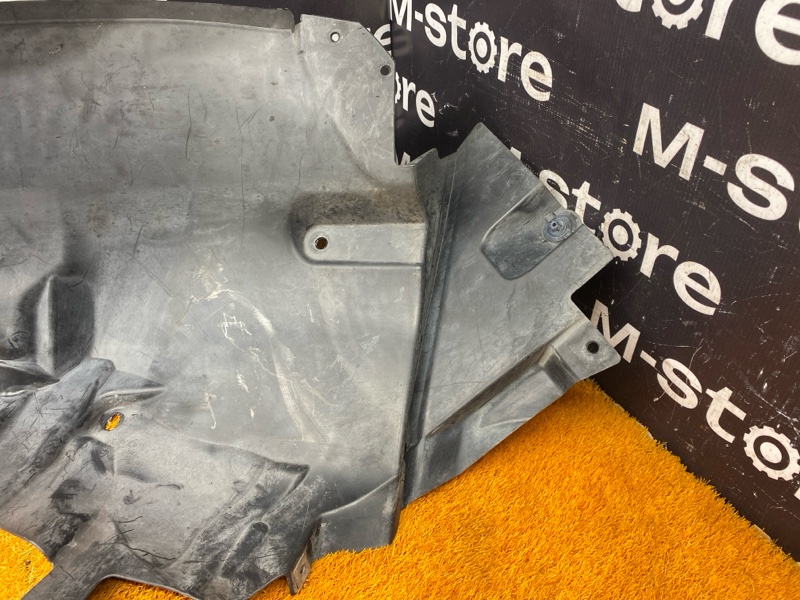 подкрылок, 3500 рублей, Красноярск