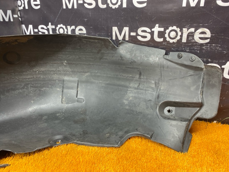 подкрылок, 700 рублей, Красноярск