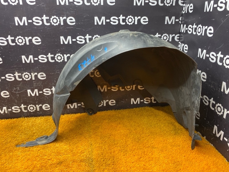 подкрылок, 700 рублей, Красноярск