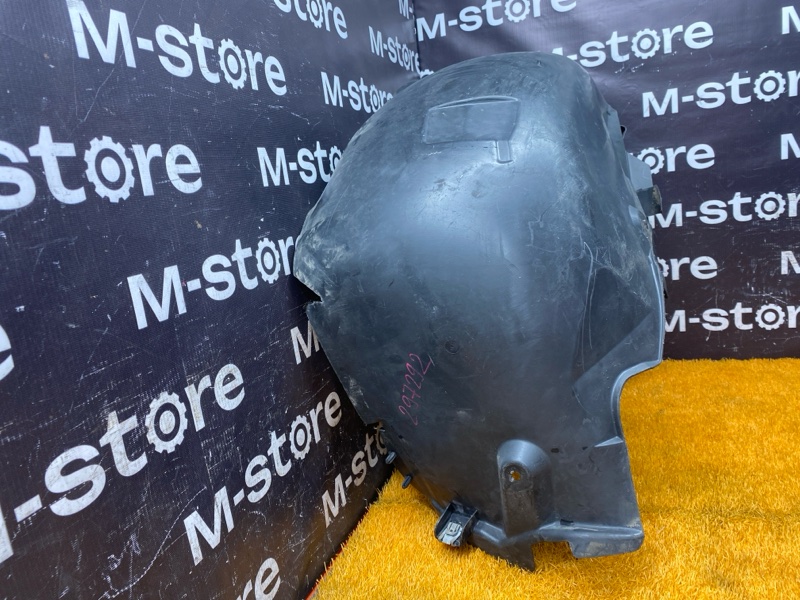 подкрылок, 700 рублей, Красноярск