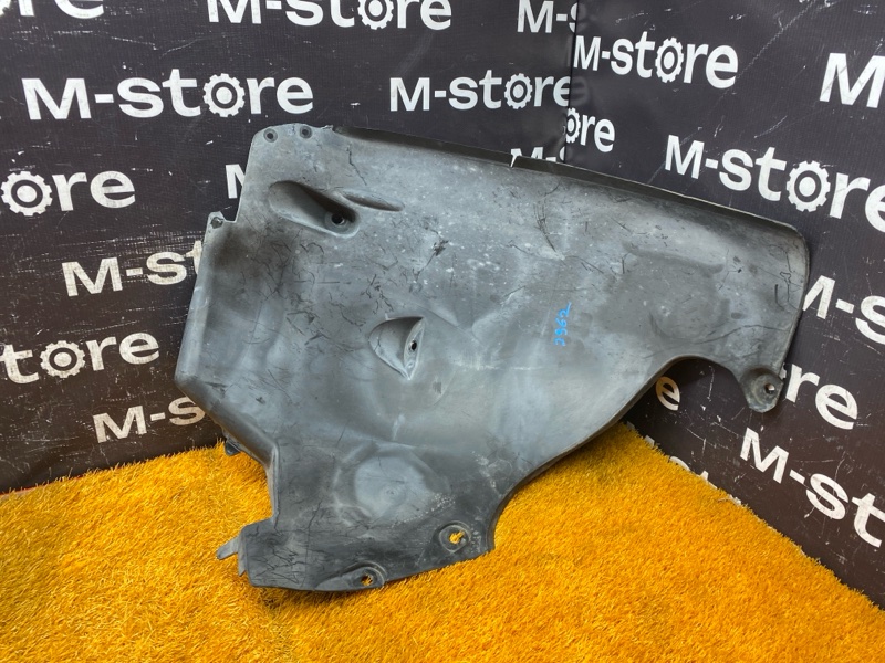 подкрылок, 2000 рублей, Красноярск