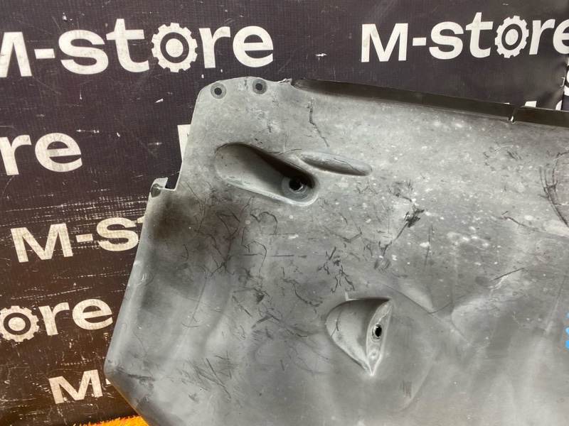 подкрылок, 2000 рублей, Красноярск