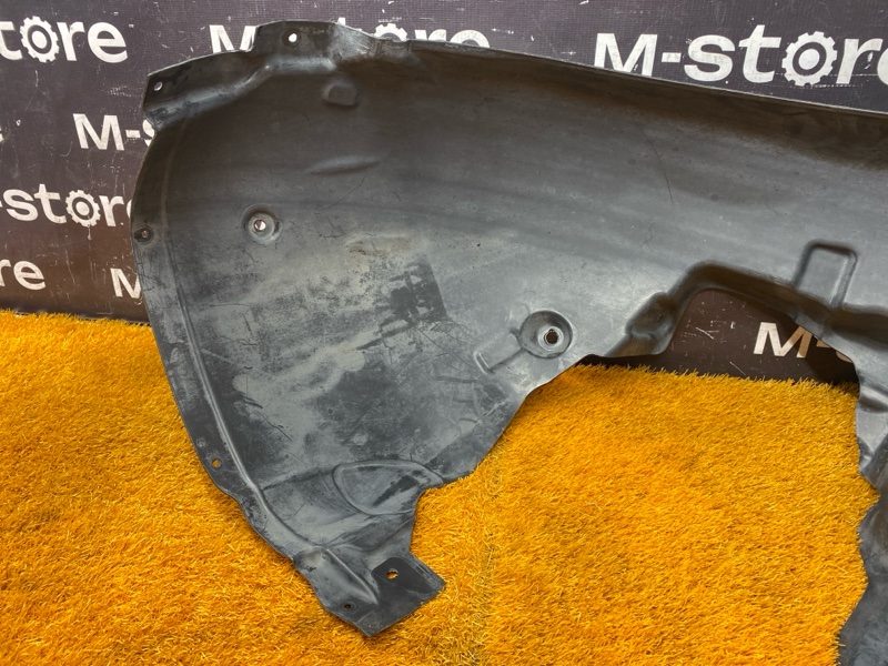 подкрылок, 8500 рублей, Красноярск