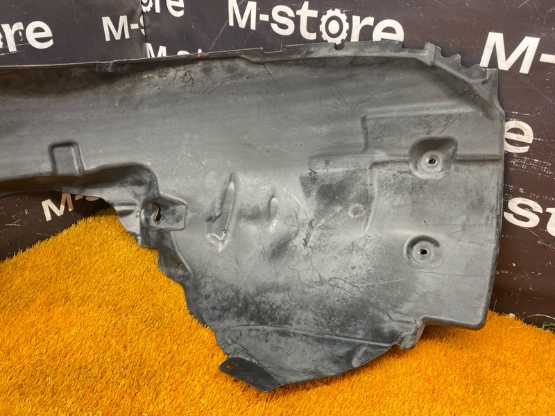 подкрылок, 8500 рублей, Красноярск